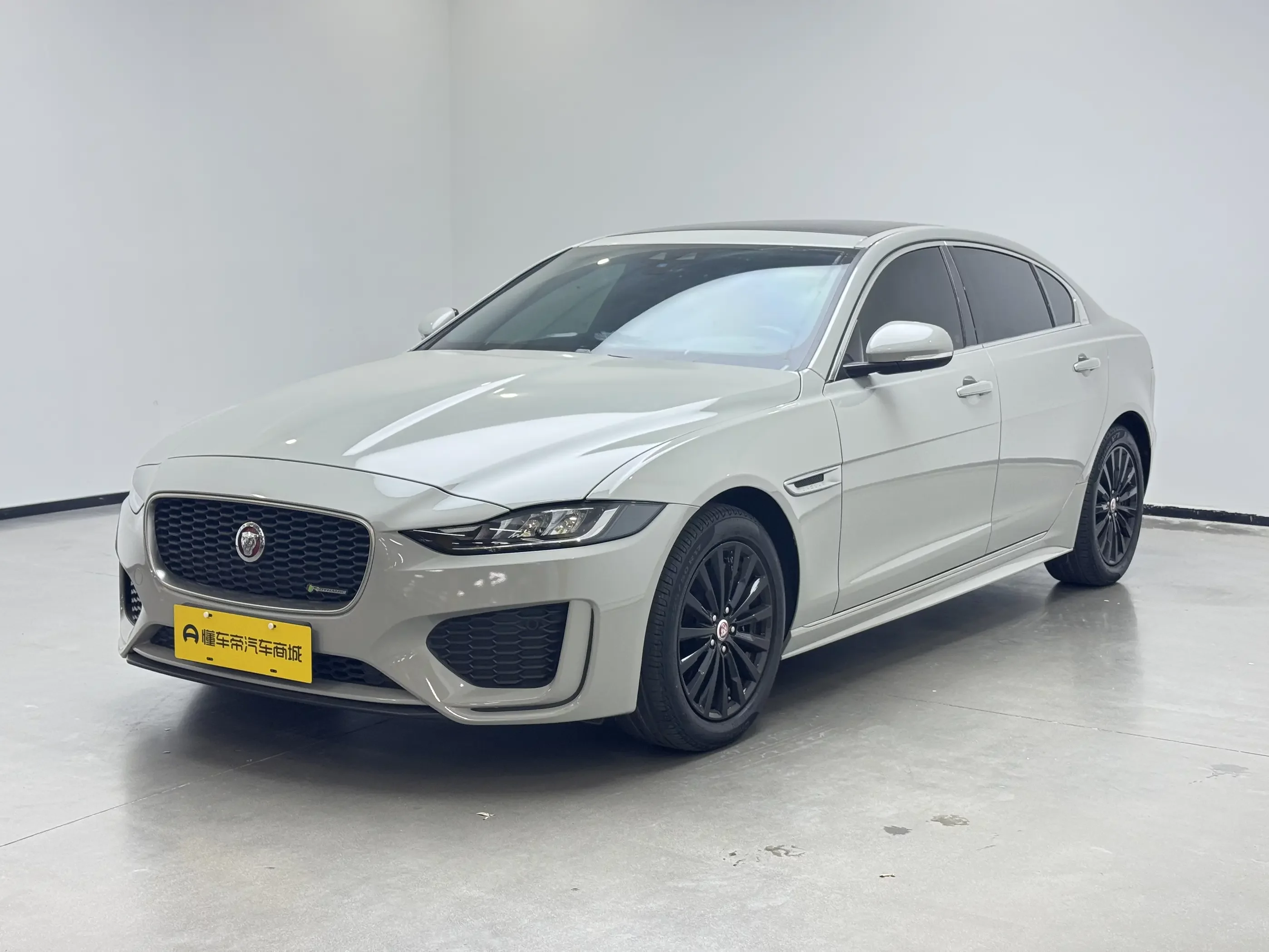Jaguar XEL