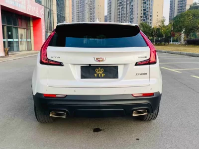 Cadillac XT4