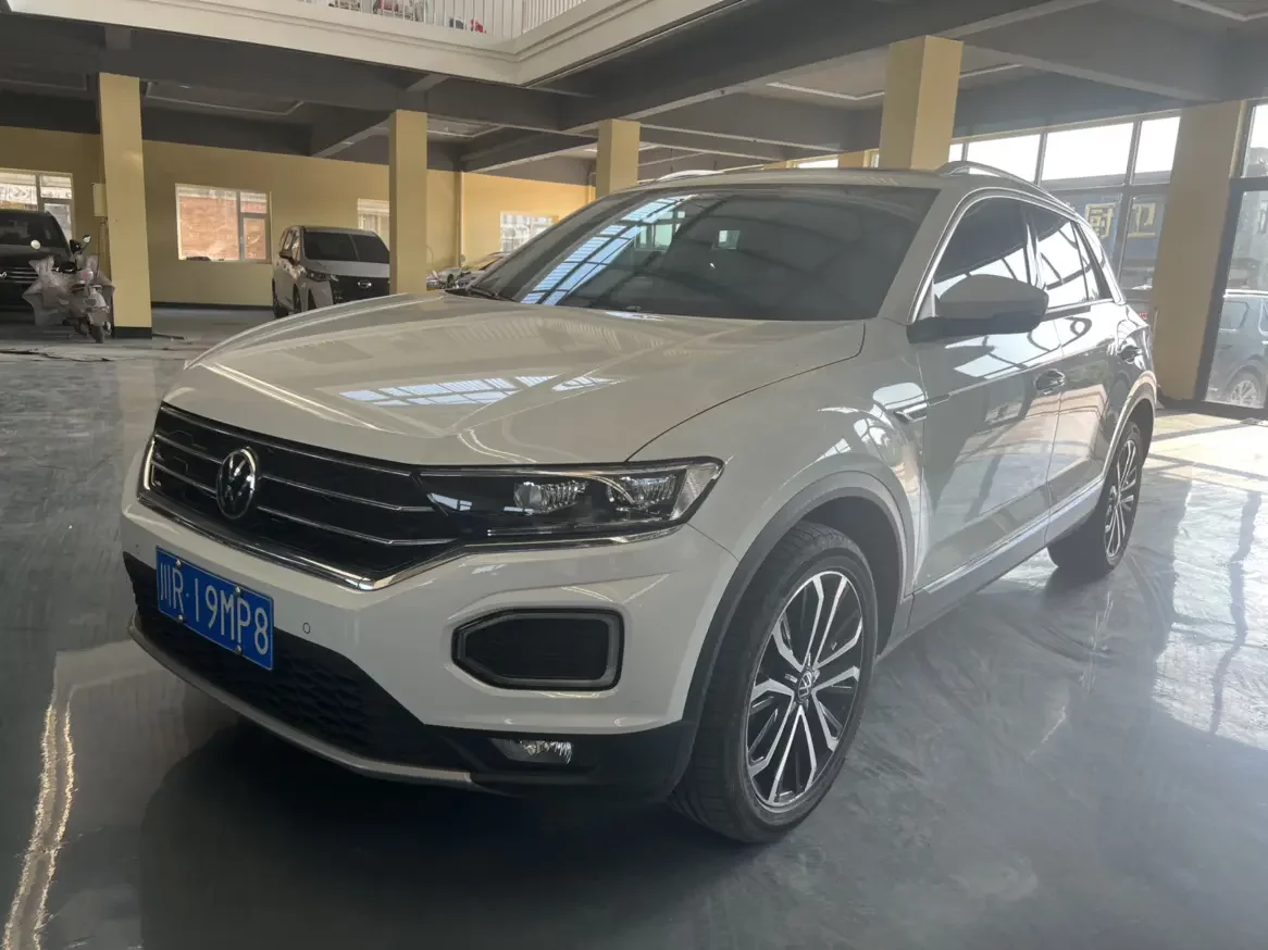 VOLKSWAGEN T-ROC