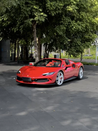 Ferrari 296