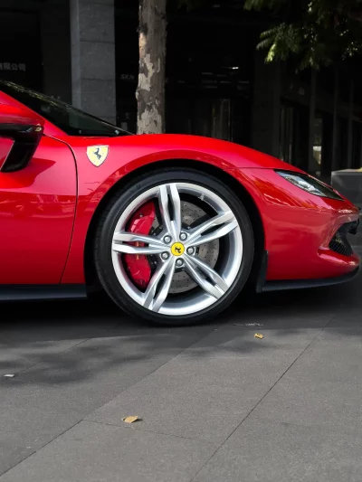 Ferrari 296