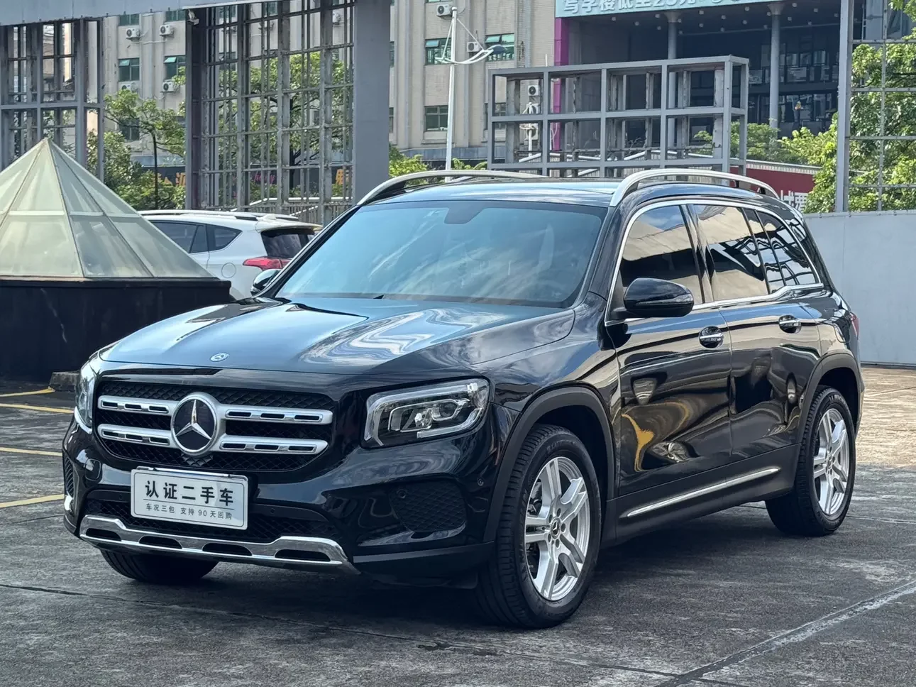 Mercedes-Benz GLB