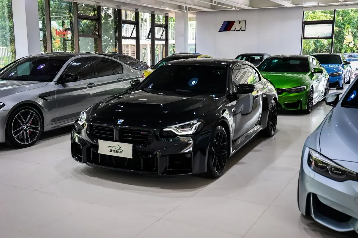 BMW M2