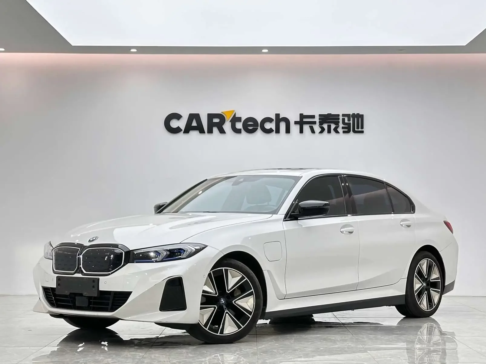 BMW I3