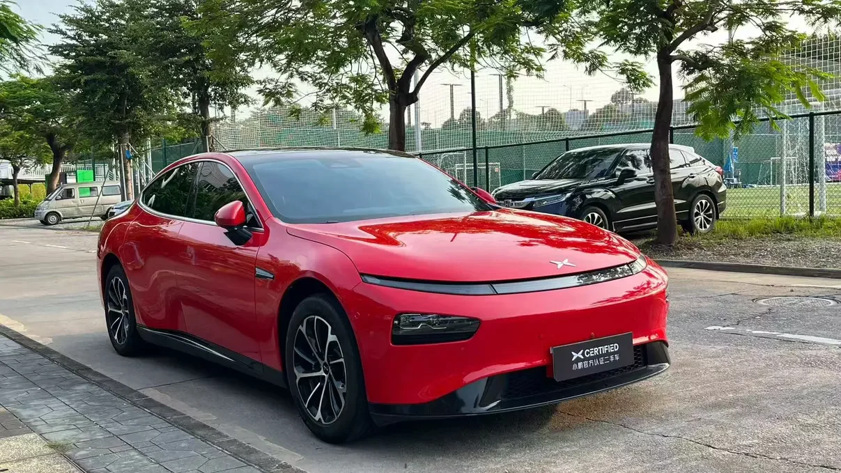 Xpeng P7