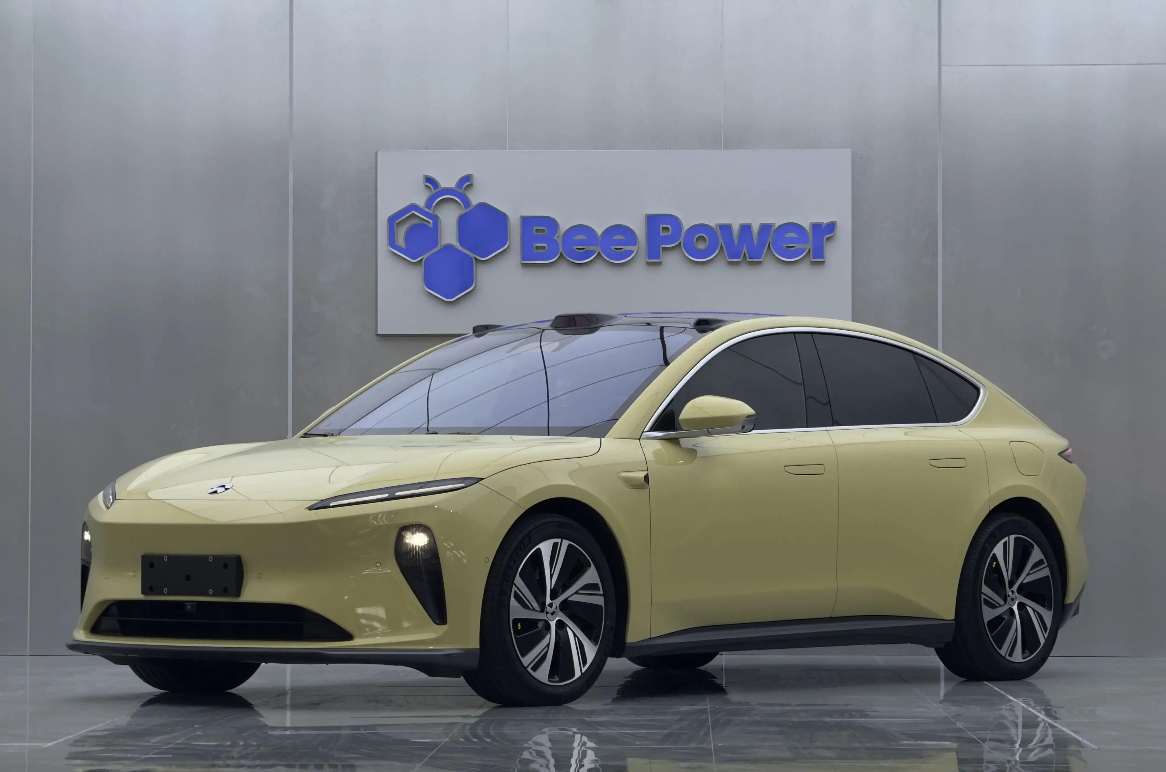 NIO ET5