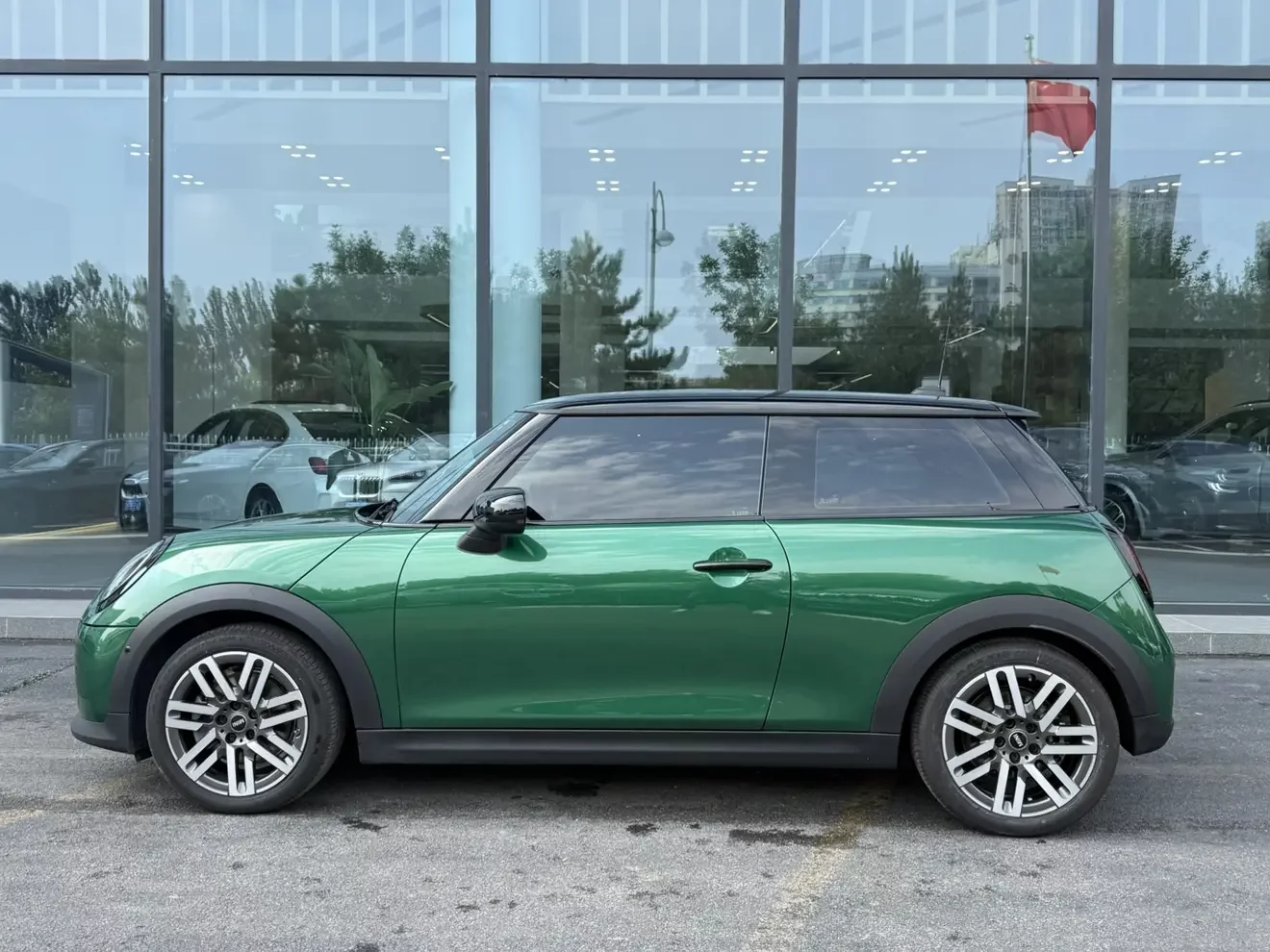 MINI 