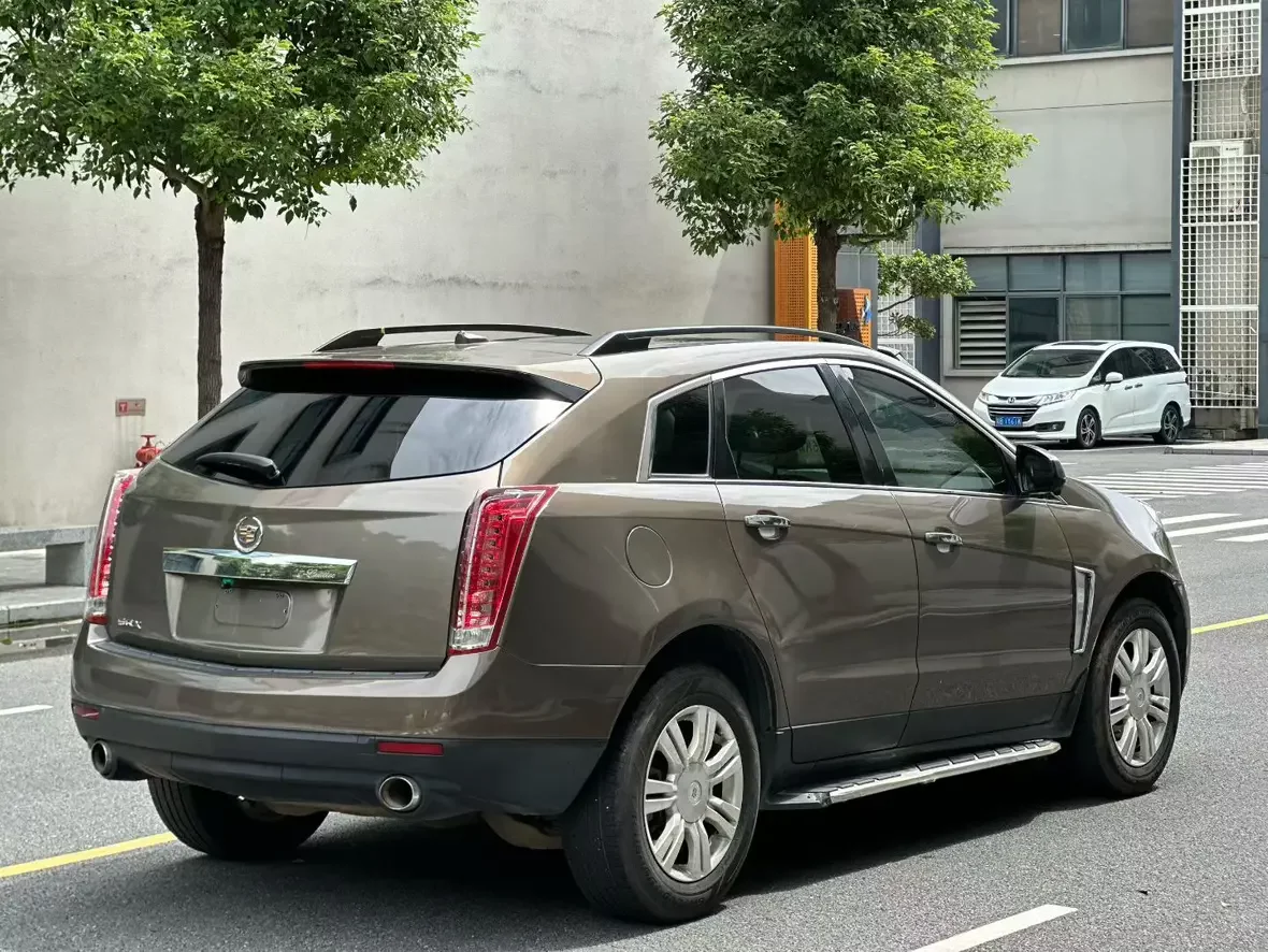 Cadillac SRX