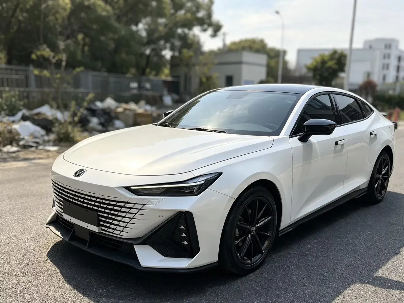 Changan UNI-V