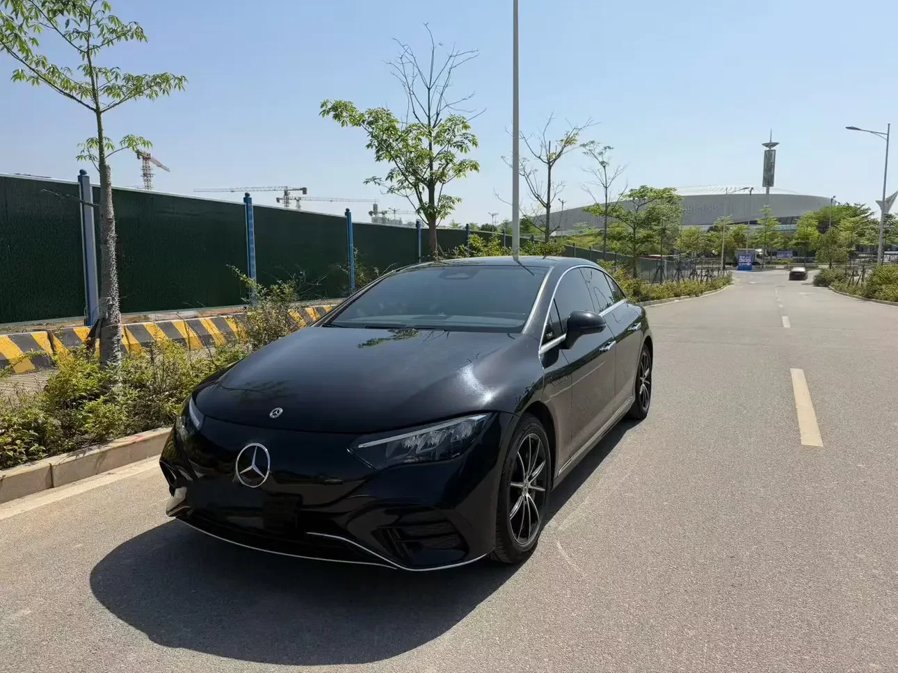 Mercedes-Benz EQE