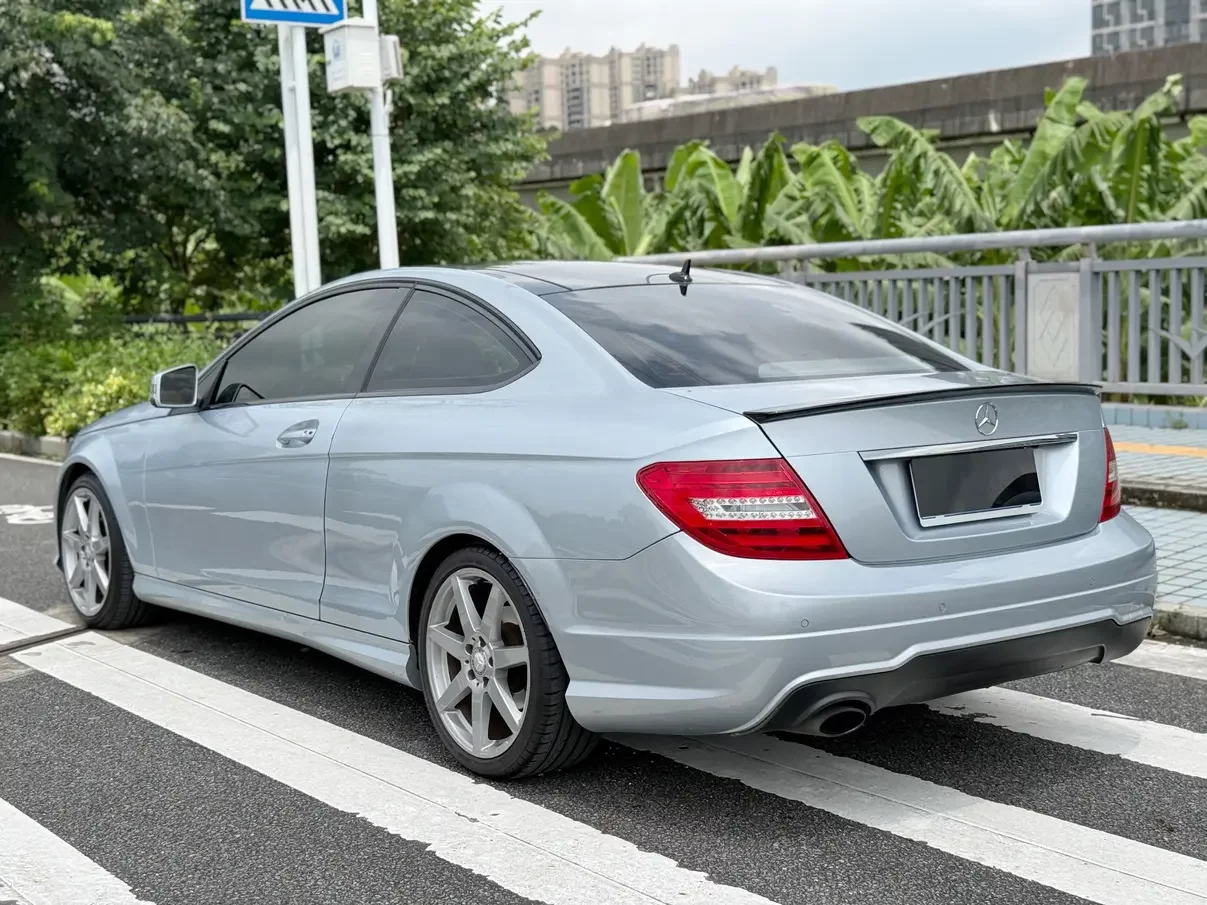 Mercedes-Benz C-Class