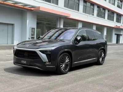 NIO ES8