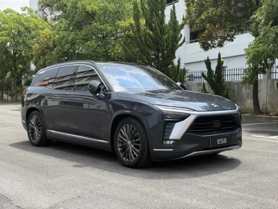 NIO ES8