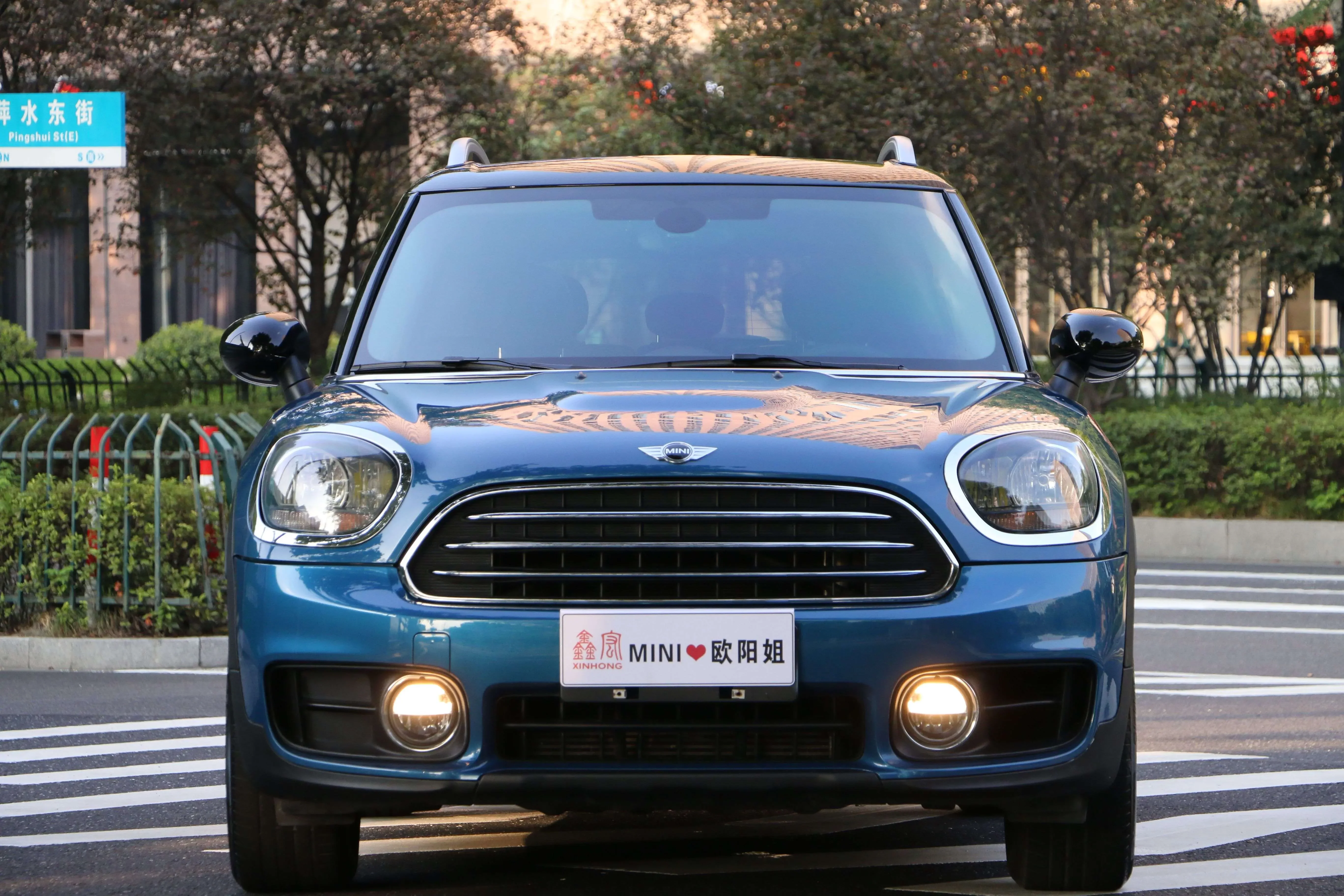 MINI COUNTRYMAN