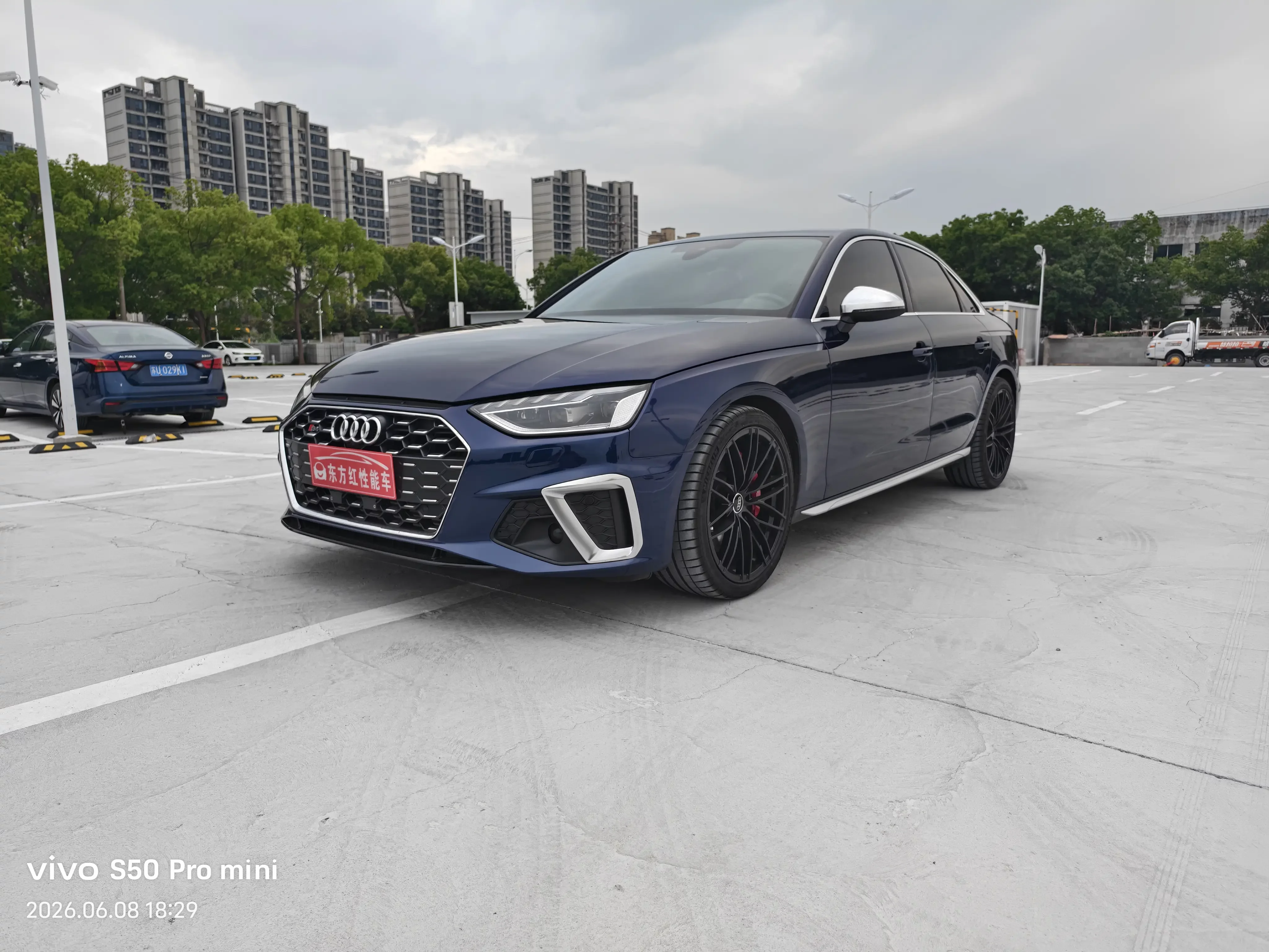 AUDI S4