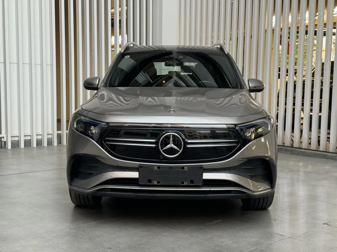 Mercedes-Benz EQB