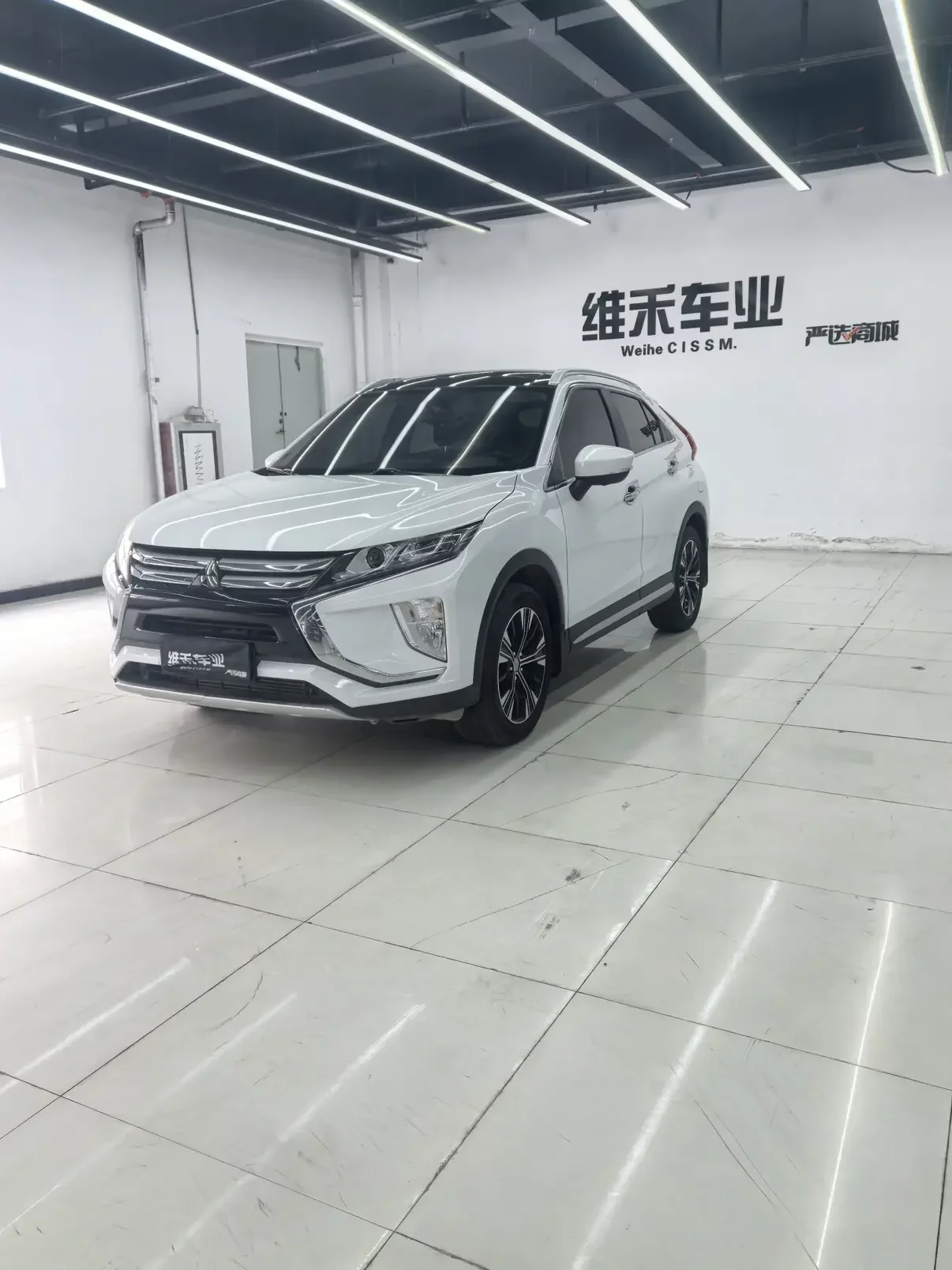 Mitsubishi Eclipse (Yi Ge)