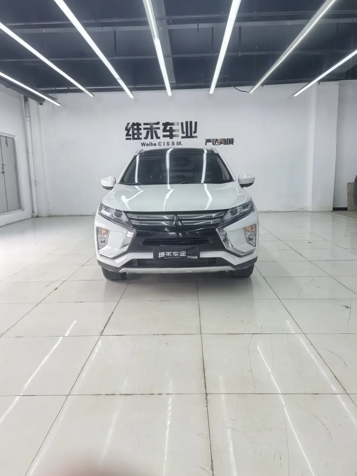 Mitsubishi Eclipse (Yi Ge)