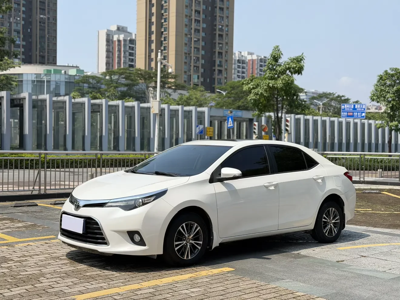 Toyota Levin (Lei Ling)