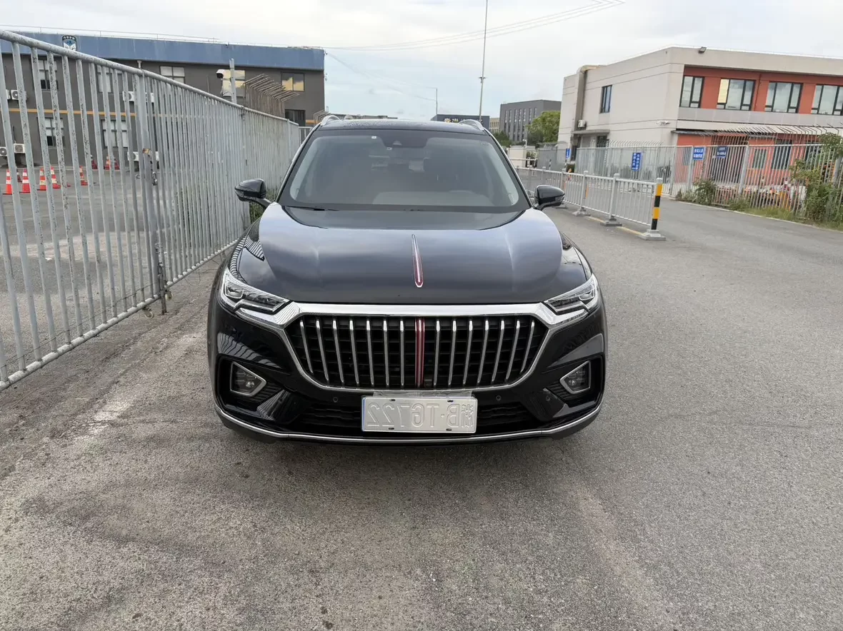 Hongqi HS5