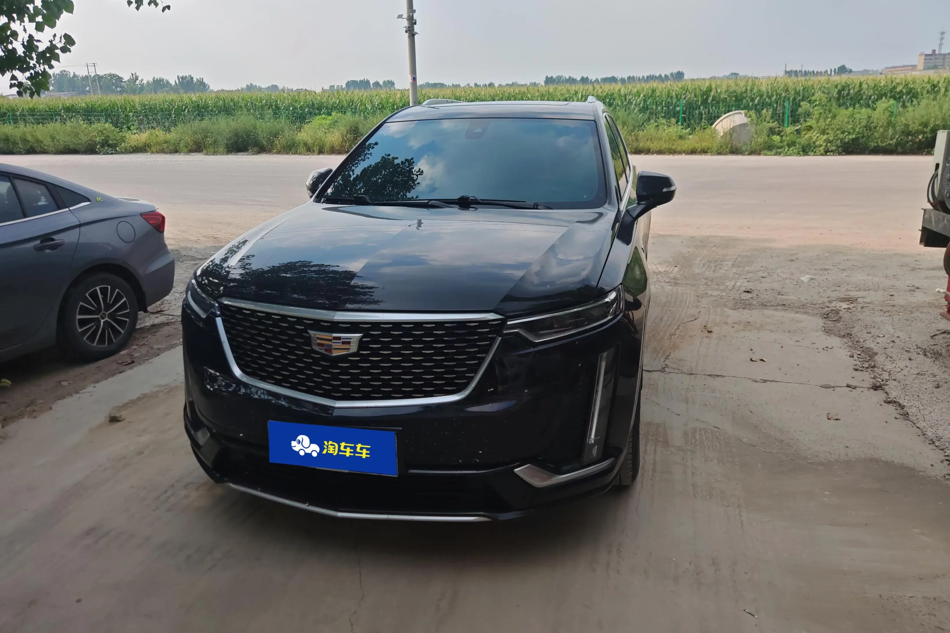 Cadillac XT6