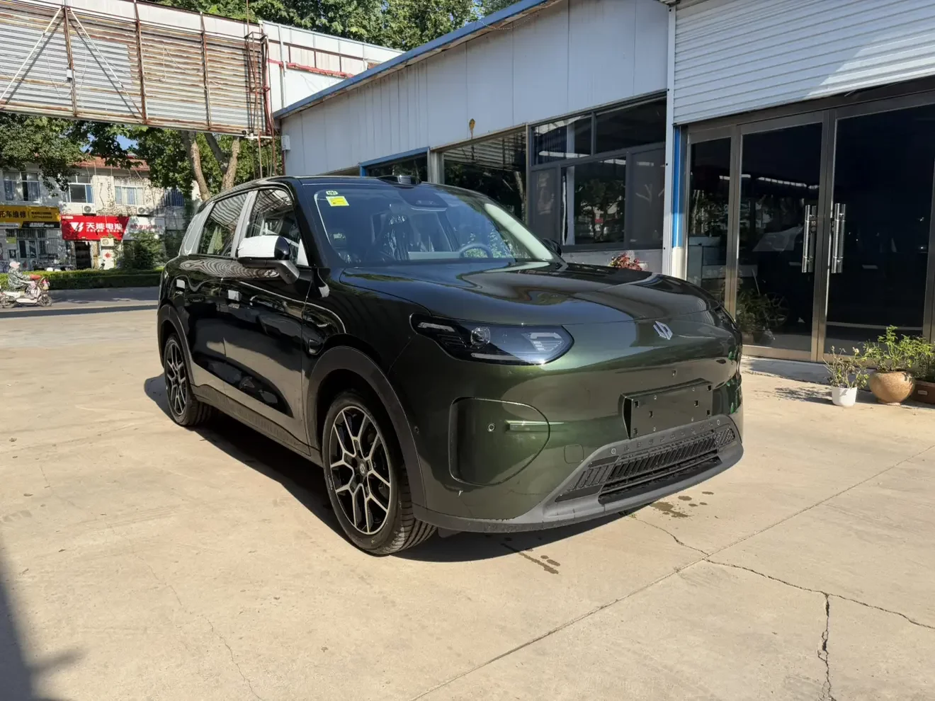 Leapmotor A10