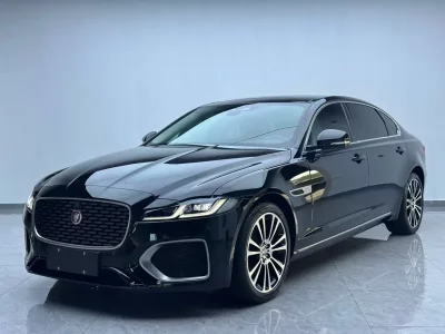 Jaguar XFL