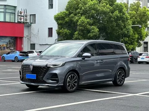 Roewe iMAX8