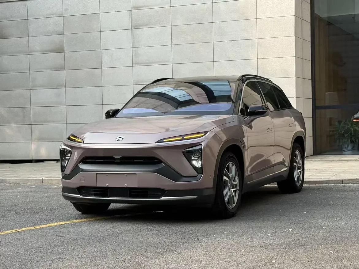 NIO ES6