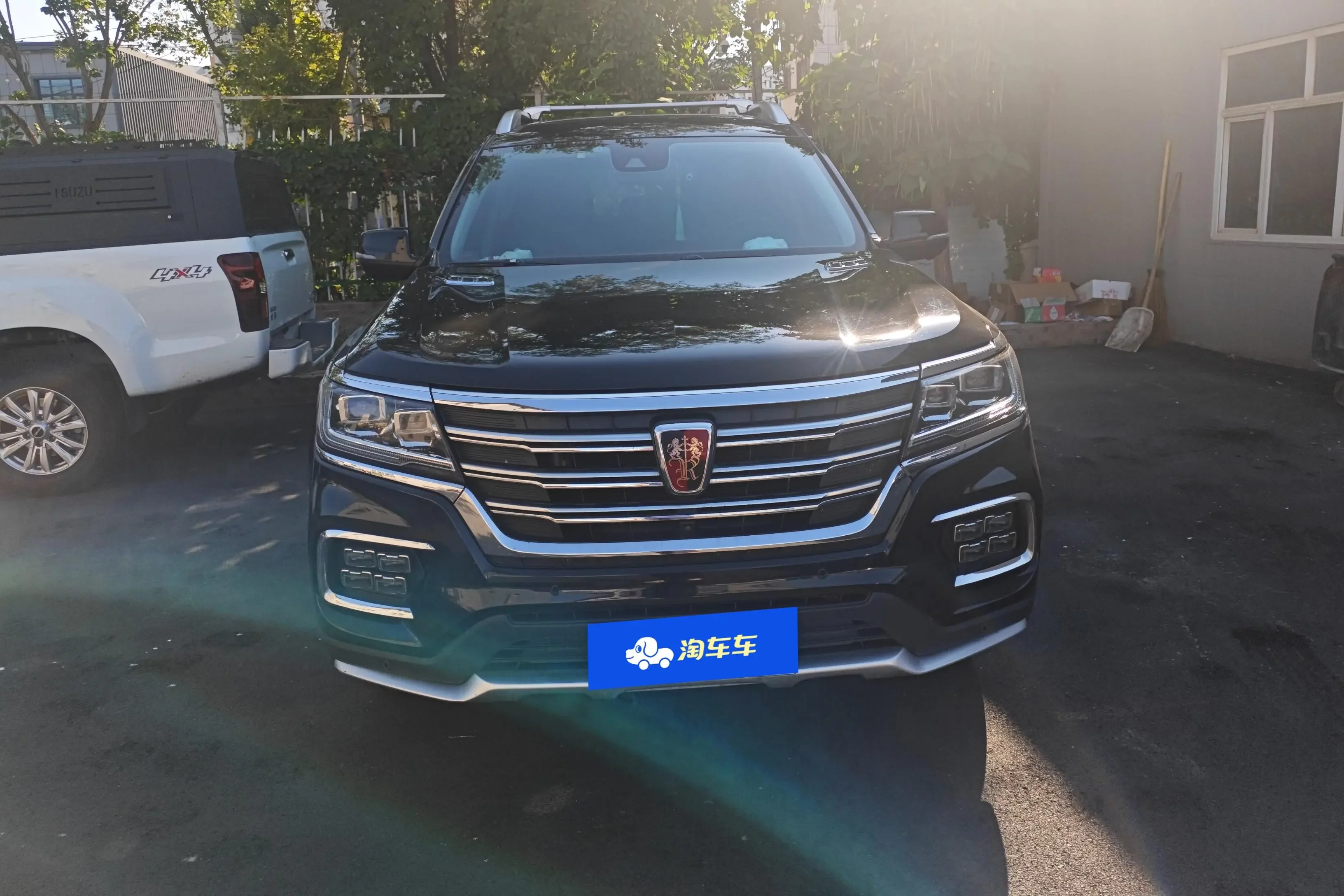 Roewe RX8
