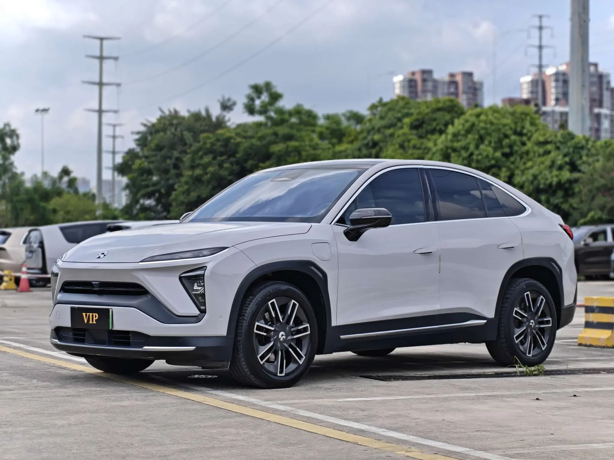 NIO EC6