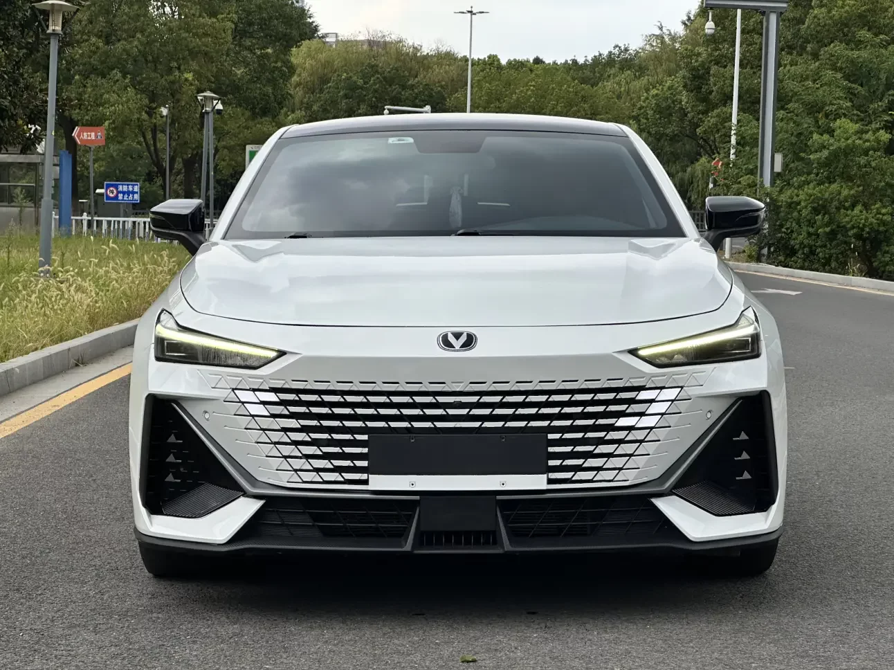 Changan UNI-V