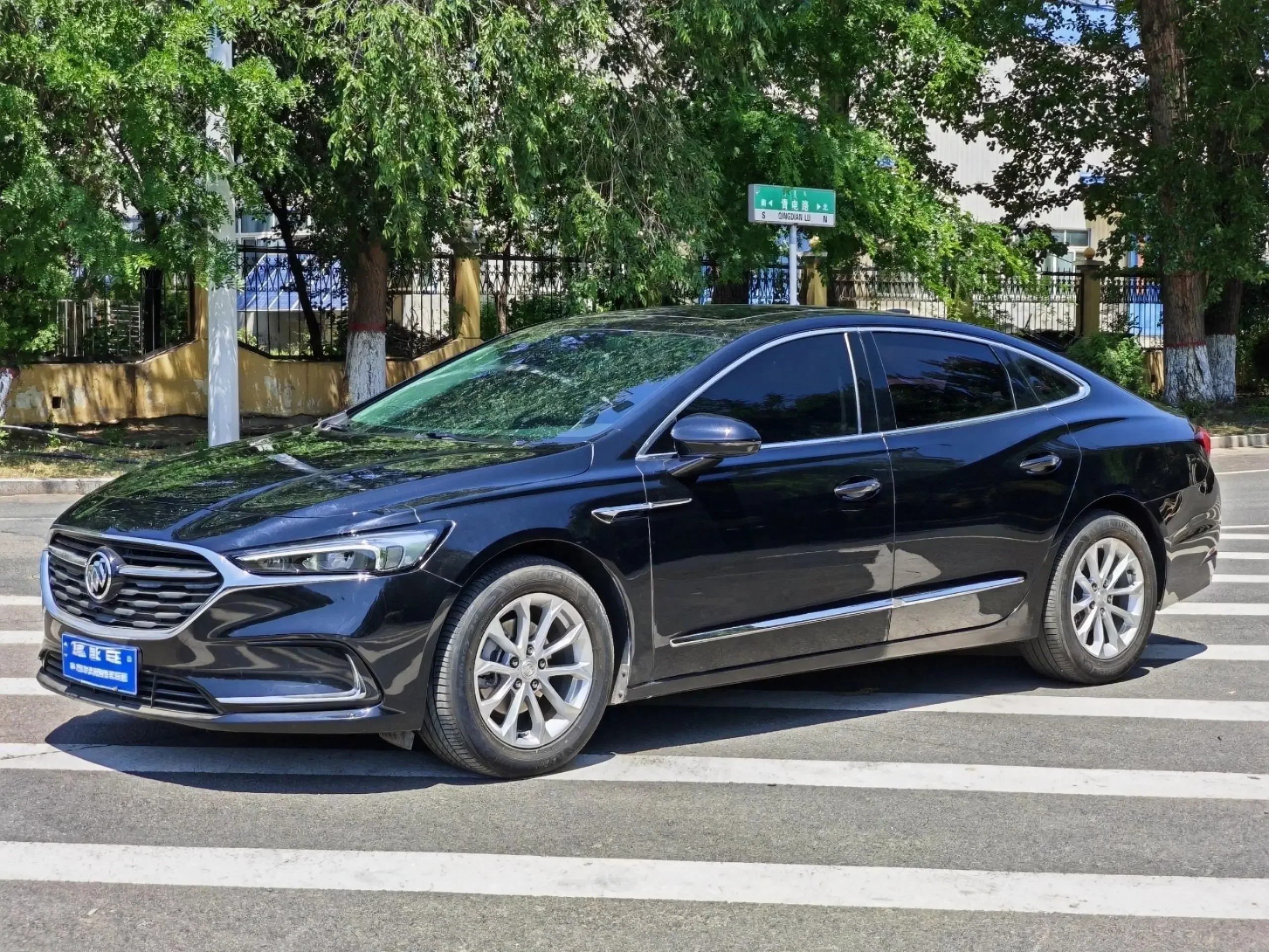 BUICK LACROSSE