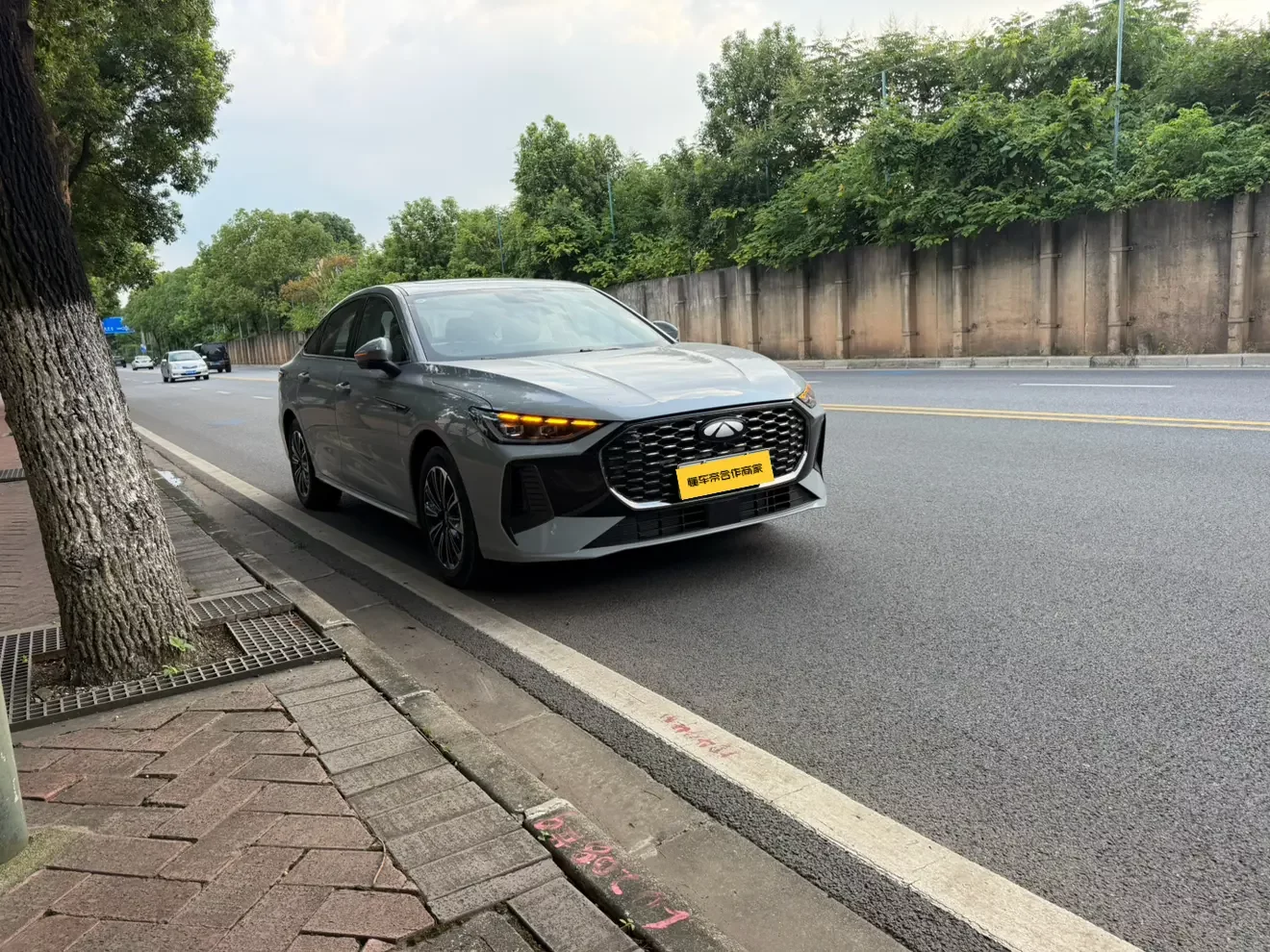 Chery Fengyun A8L