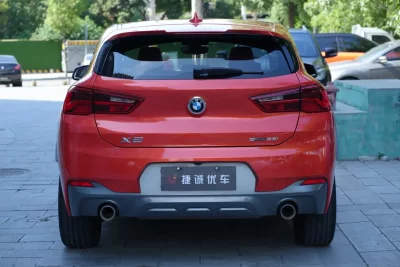 BMW X2