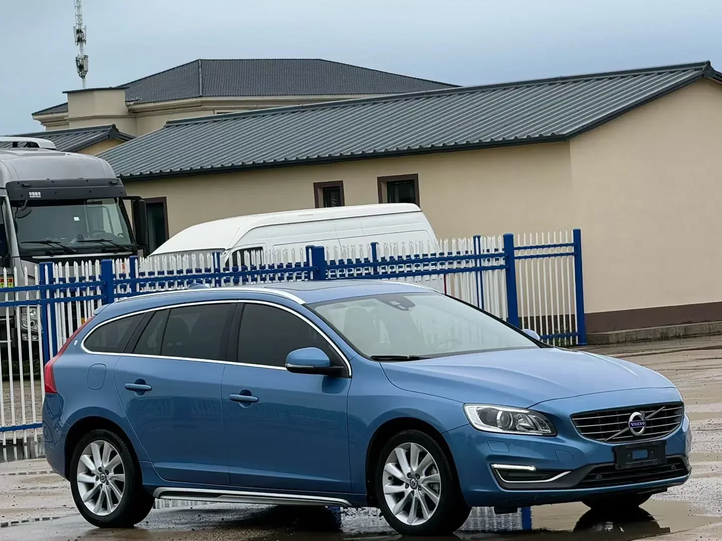 Volvo V60