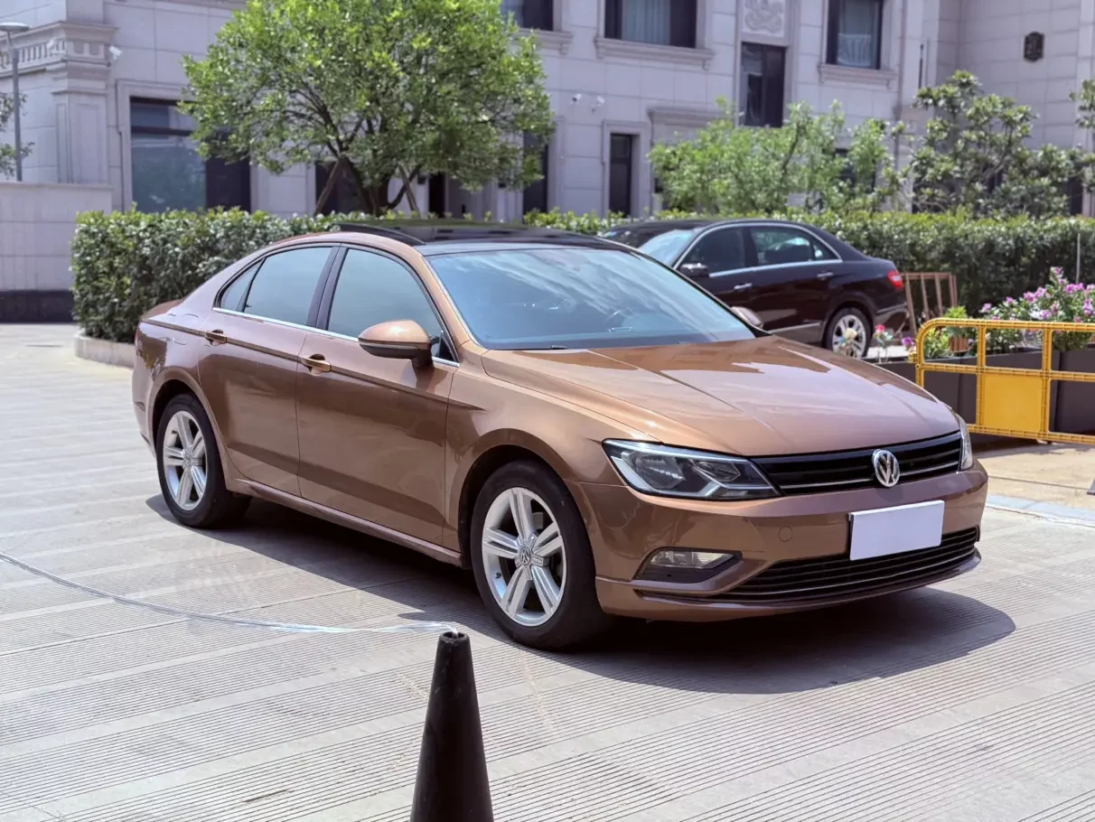 Volkswagen Lamando (Lingdu)