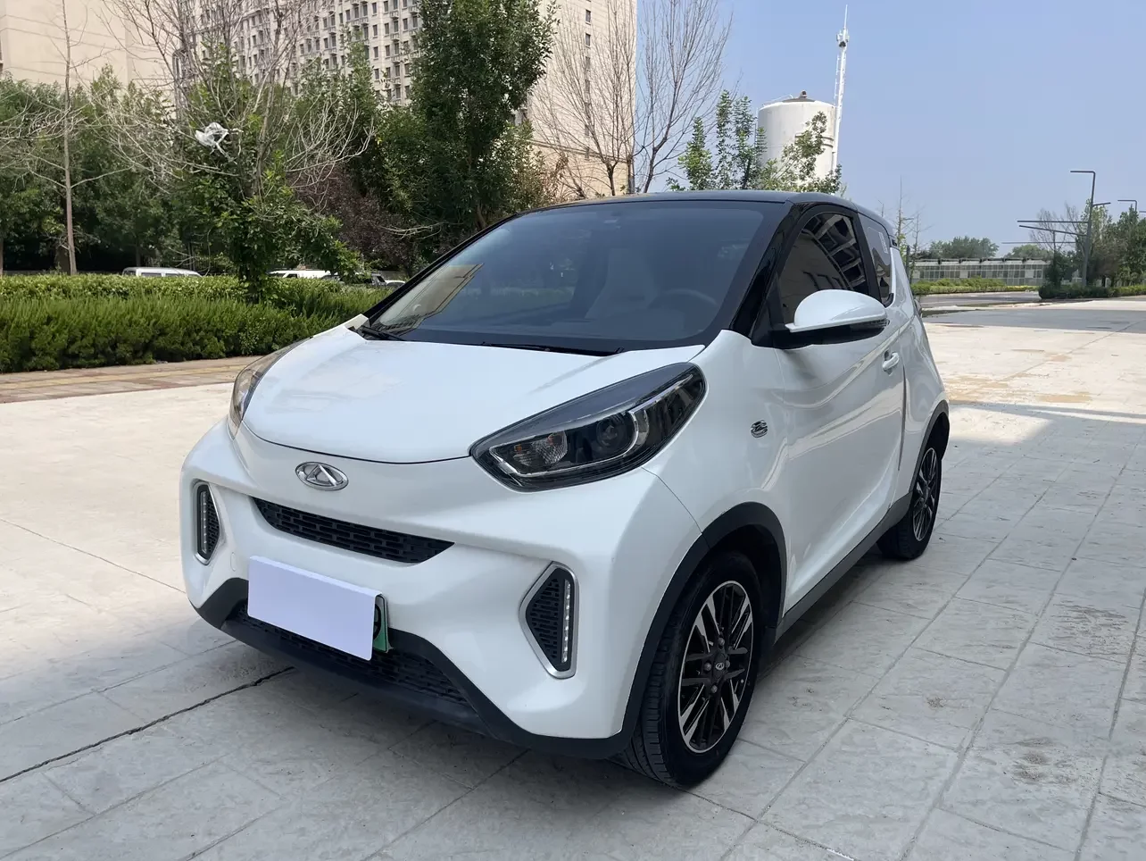 Chery QQ eQ1 (little ant)
