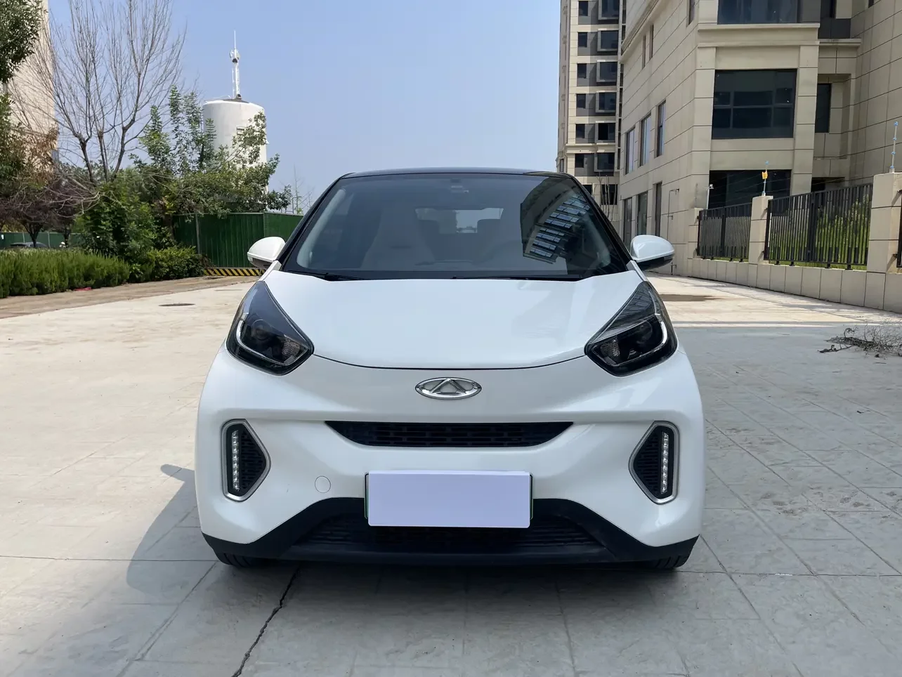 Chery QQ eQ1 (little ant)