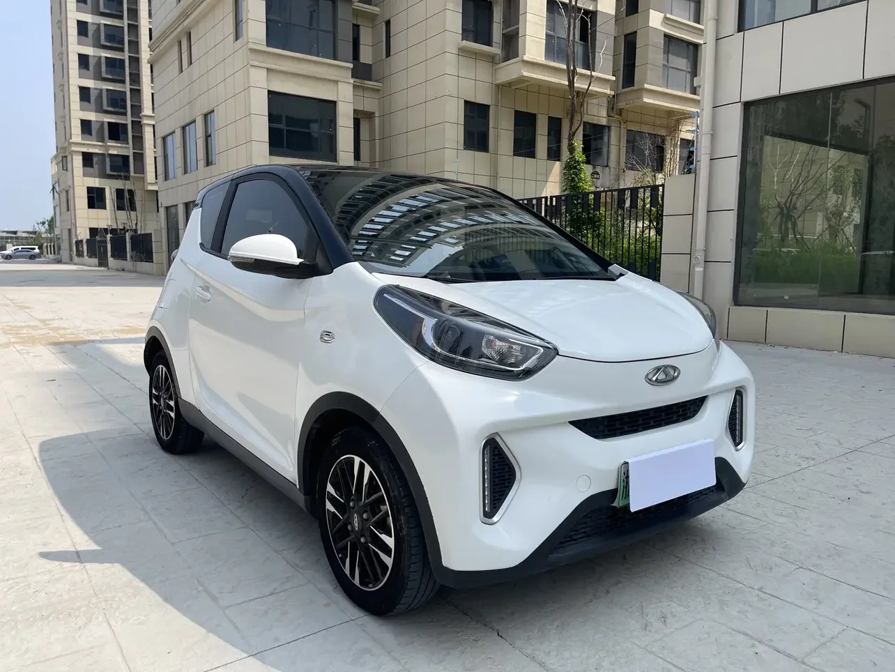 Chery QQ eQ1 (little ant)