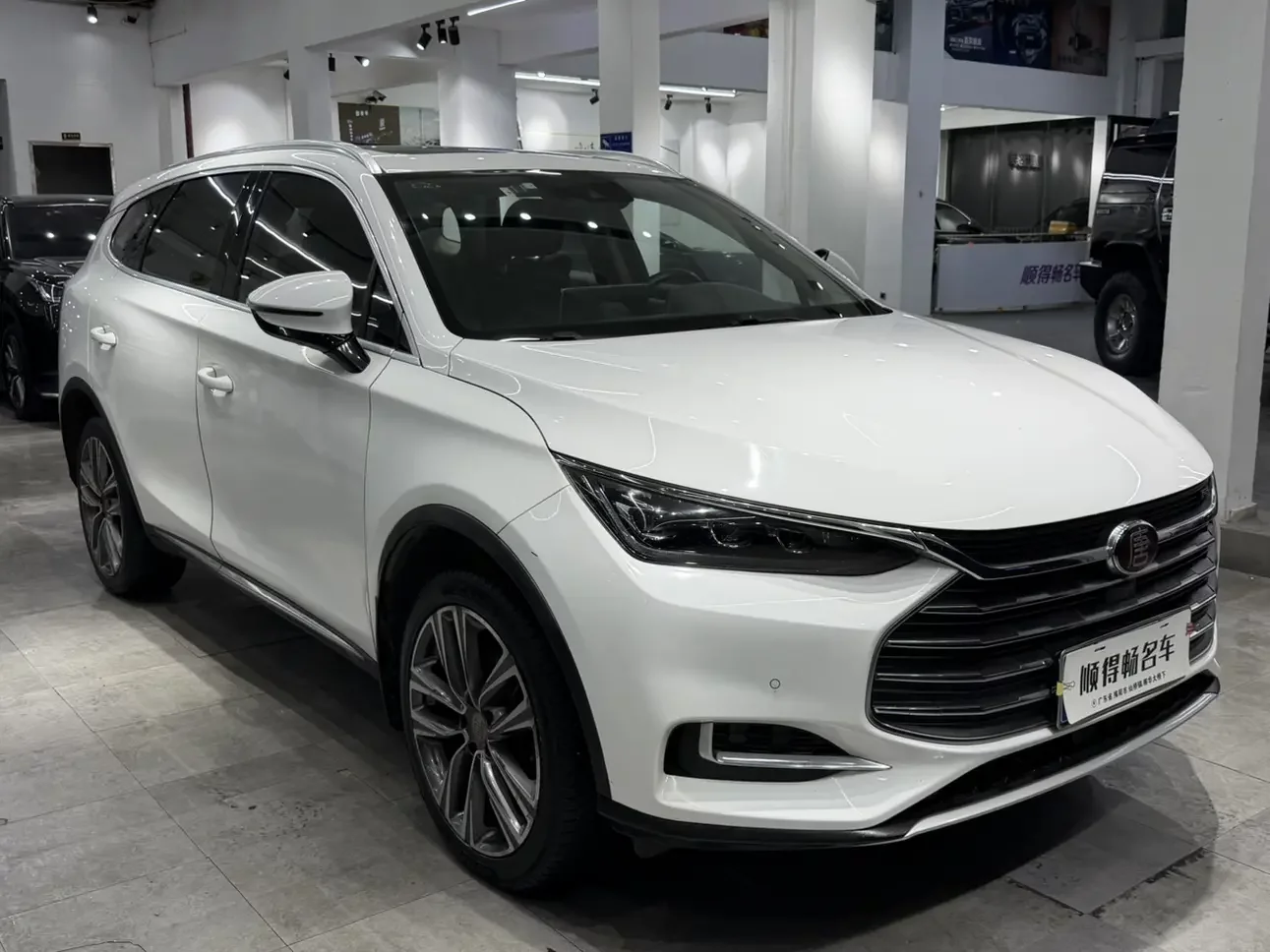 BYD Tang