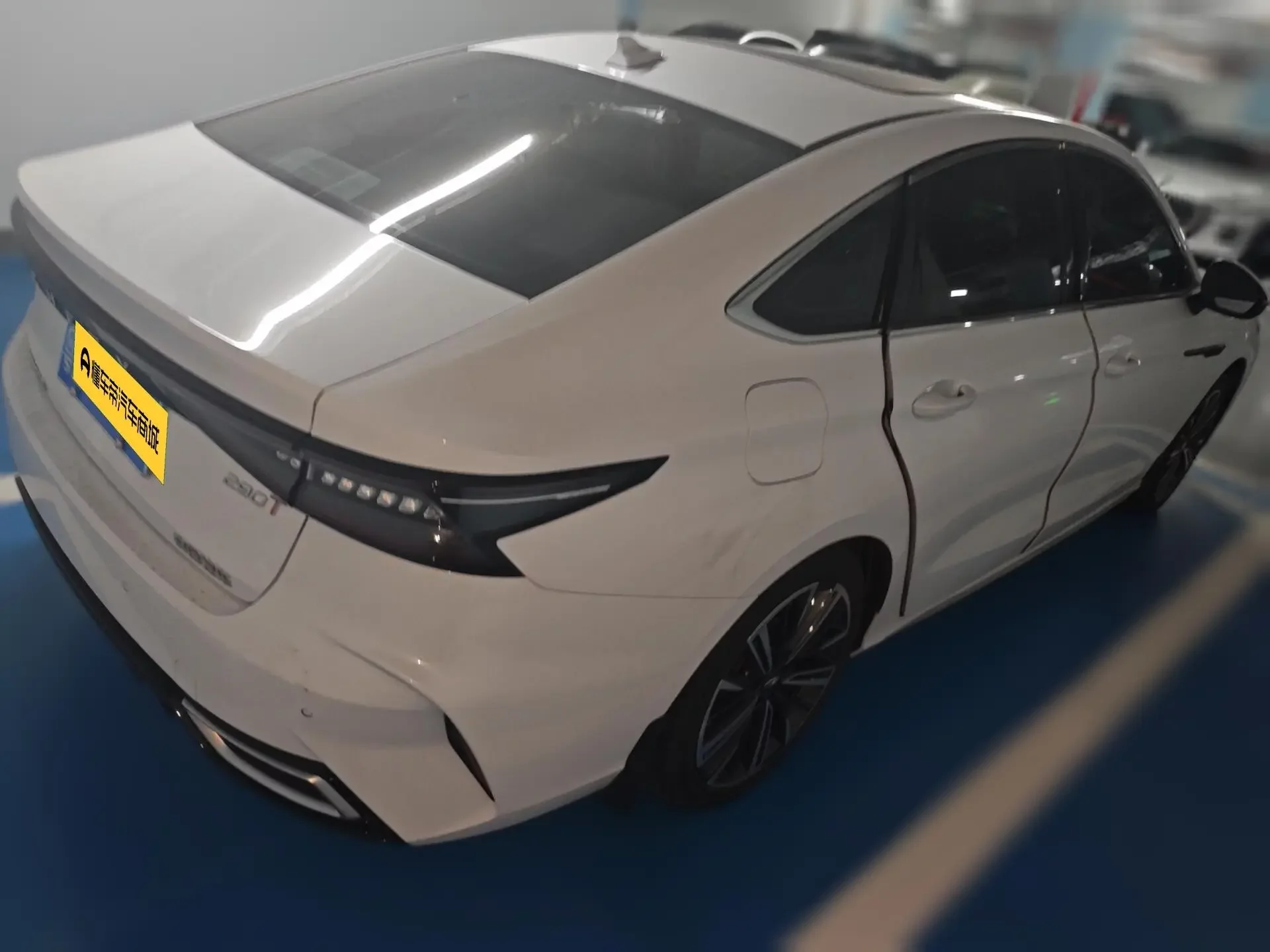 Chery Arrizo 8