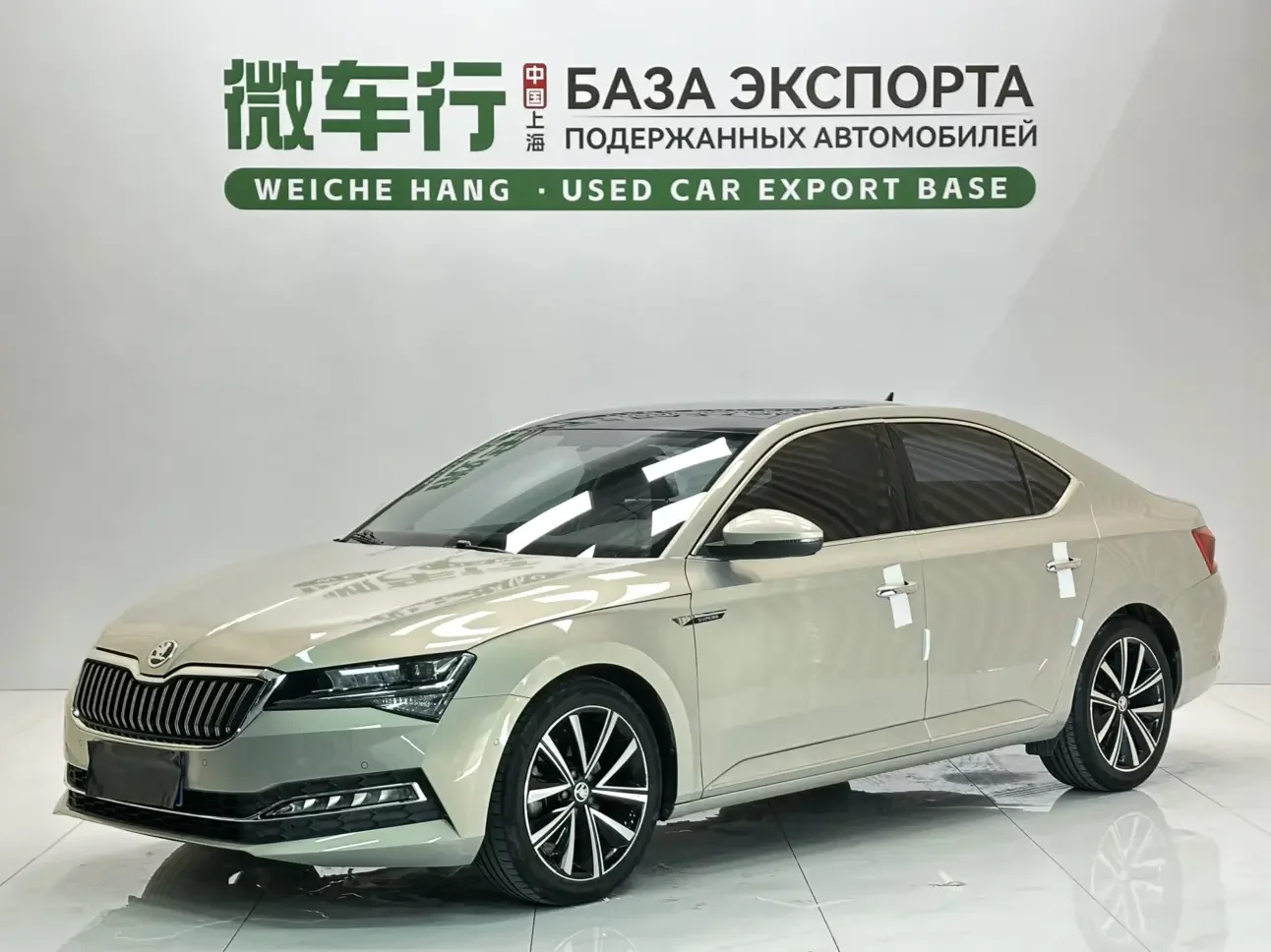 SKODA SUPERB