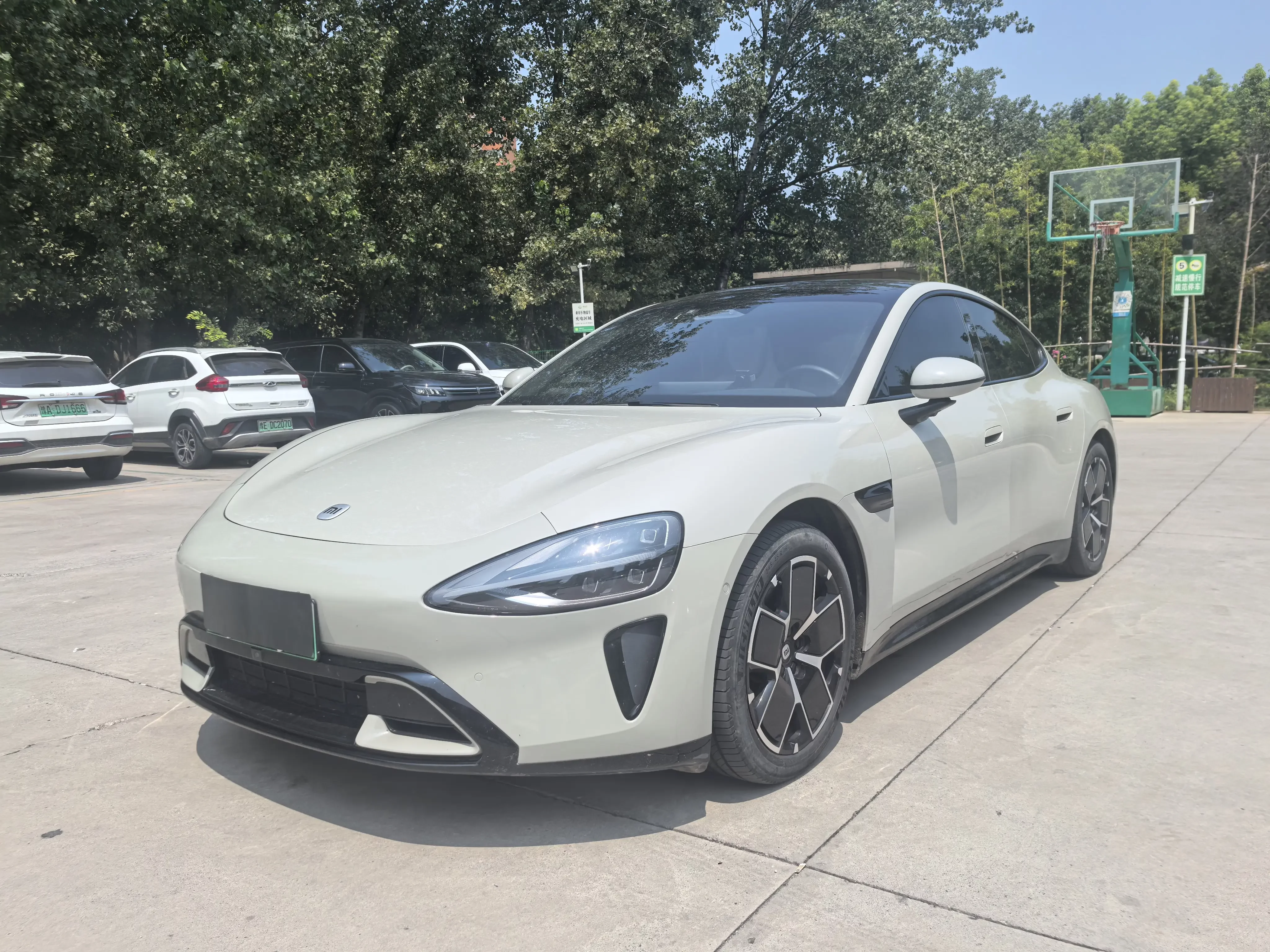 Xiaomi car Xiaomi SU7