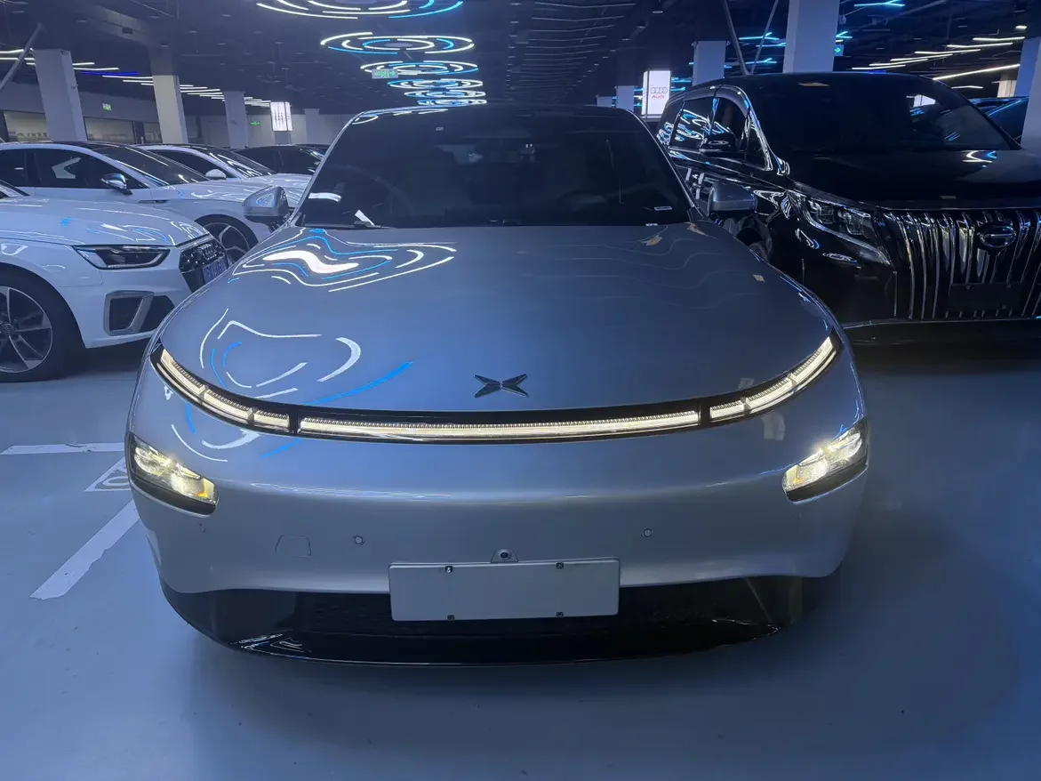 Xpeng P7