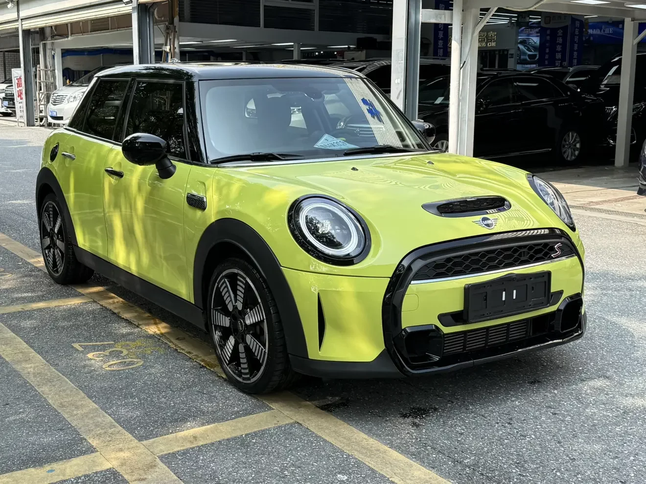MINI 