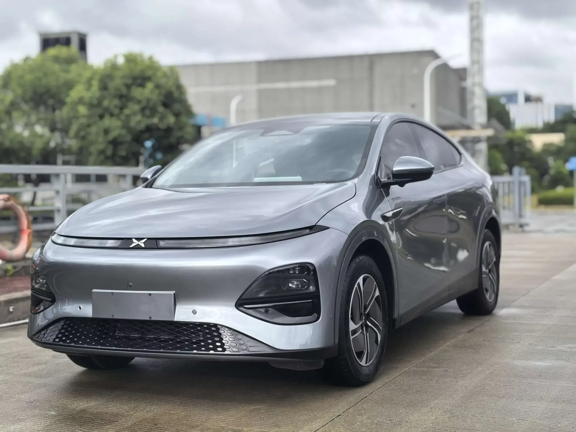 Xpeng G6