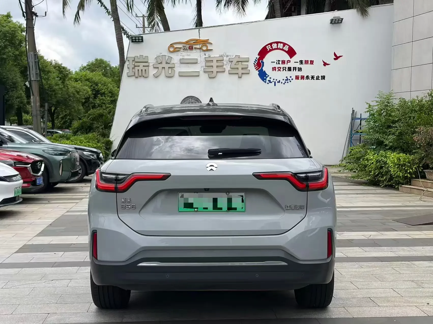 NIO ES6