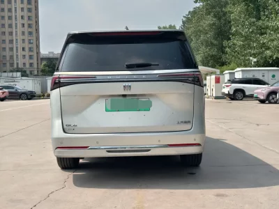 Buick GL8 PHEV