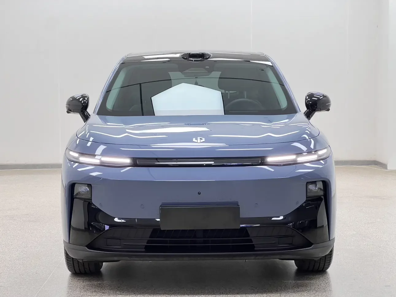 Leapmotor B10